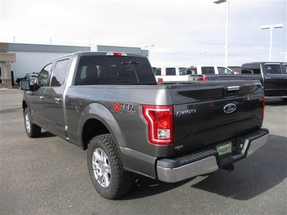 2017 GRAY /GRAY FORD F150 XLT (1FTFW1EG7HK) with an 6 engine, Automatic transmission, located at 1580 E Lincoln Rd, Idaho Falls, ID, 83401, (208) 523-4000, 0.000000, 0.000000 - Photo #4
