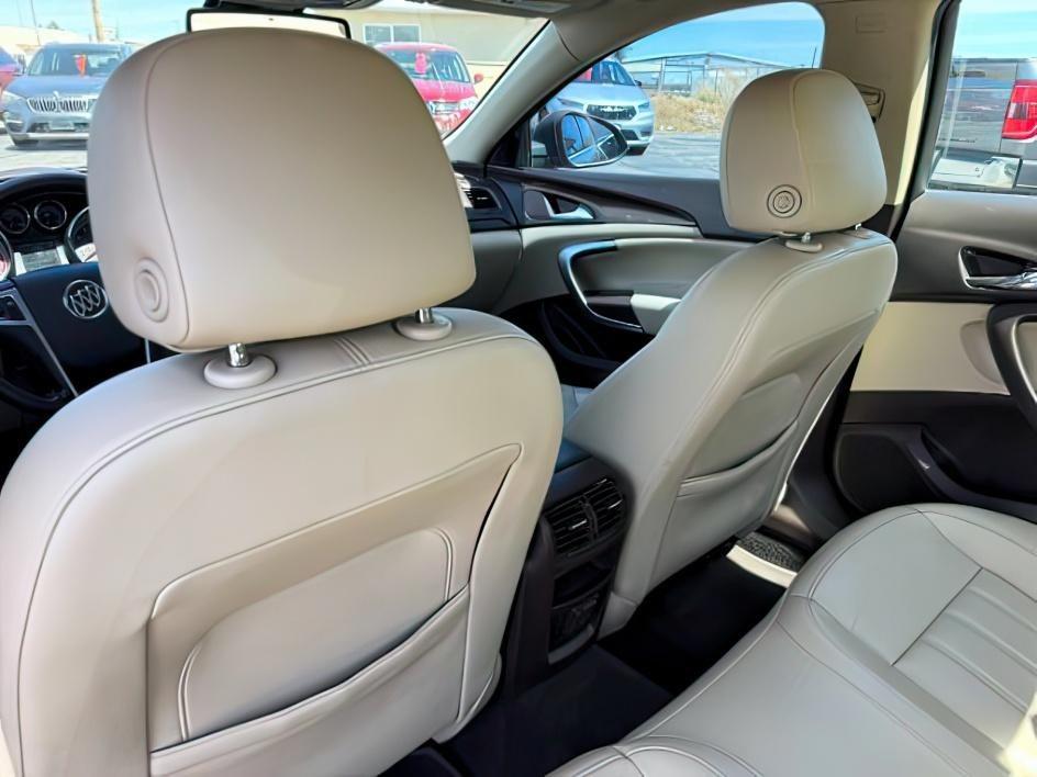 2011 BLACK /LEATHER Buick Regal CXL (W04GR5EC4B1) with an 2.4L I-4 port/direct injection engine, AUTOMATIC transmission, located at 1235 N Woodruff Ave., Idaho Falls, 83401, (208) 523-1053, 43.507172, -112.000488- Photo#21