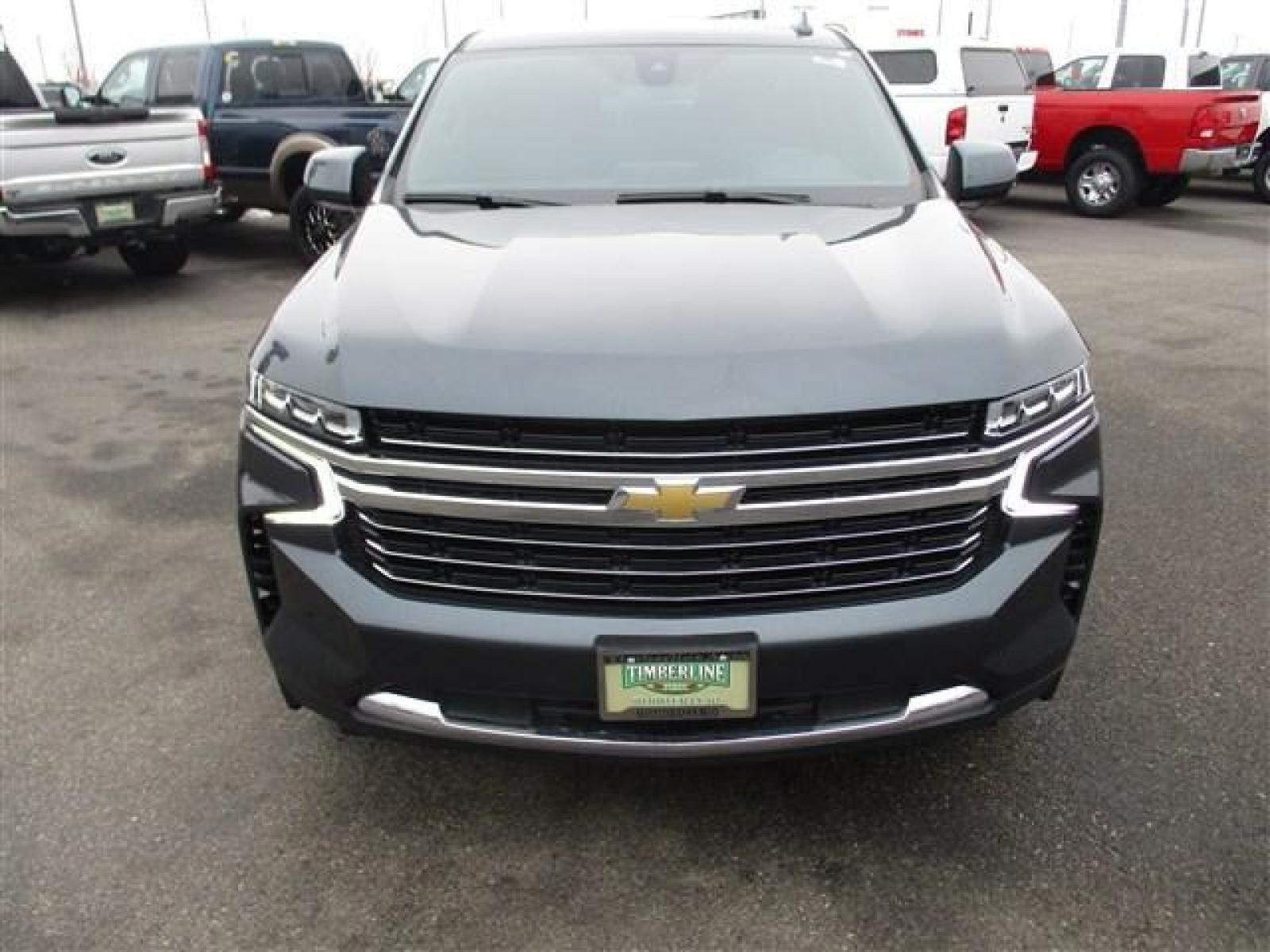 2021 GRAY /BLACK CHEVROLET SUBURBAN LT (1GNSKCKDXMR) with an 8 engine, Automatic transmission, located at 1235 N Woodruff Ave., Idaho Falls, 83401, (208) 523-1053, 43.507172, -112.000488 - Photo #10