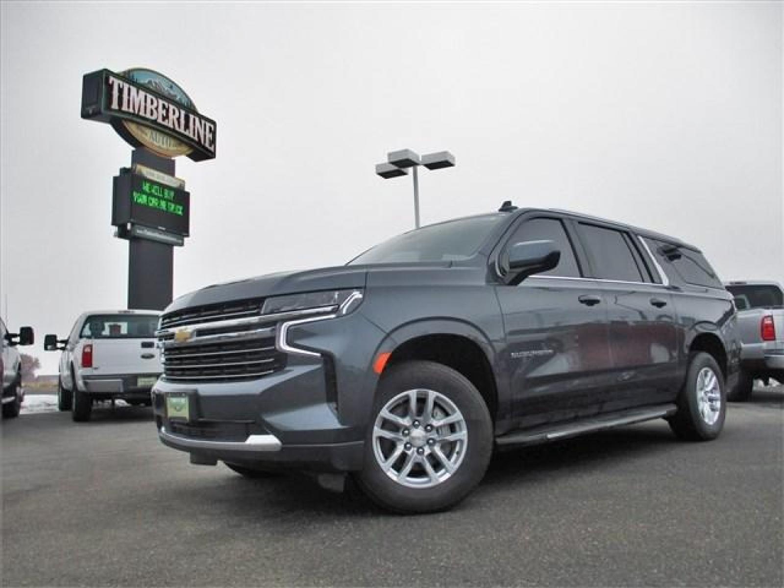 2021 GRAY /BLACK CHEVROLET SUBURBAN LT (1GNSKCKDXMR) with an 8 engine, Automatic transmission, located at 1235 N Woodruff Ave., Idaho Falls, 83401, (208) 523-1053, 43.507172, -112.000488 - Photo #2