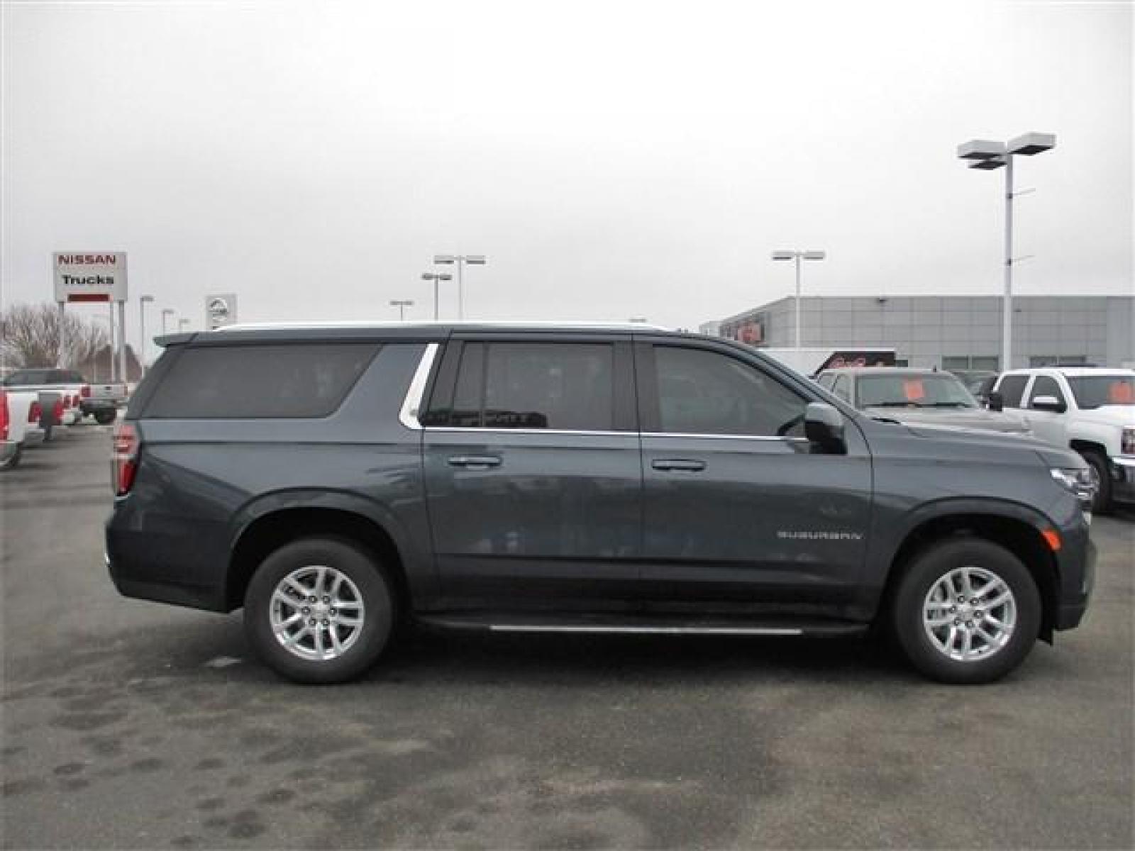 2021 GRAY /BLACK CHEVROLET SUBURBAN LT (1GNSKCKDXMR) with an 8 engine, Automatic transmission, located at 1235 N Woodruff Ave., Idaho Falls, 83401, (208) 523-1053, 43.507172, -112.000488 - -HARD TO FIND NEW BODY SUBURBAN- AWESOME SLATE GREY/BLUE PAINT COLOR. BODY, PAINT, AND INTERIOR ARE IN PRESTINE CONDITION. DUAL POWER SEATS. LARGE INFOTAINMENT SCREEN. ADJUSTABLE REAR CAPTAIIN SEATS. POWER LIFTGATE. REAR CLIMATE CONTROL. REMOTE START. REMOTE LIFTGATE. WIRELESS CHARGING. HEATED SEATS - Photo #7