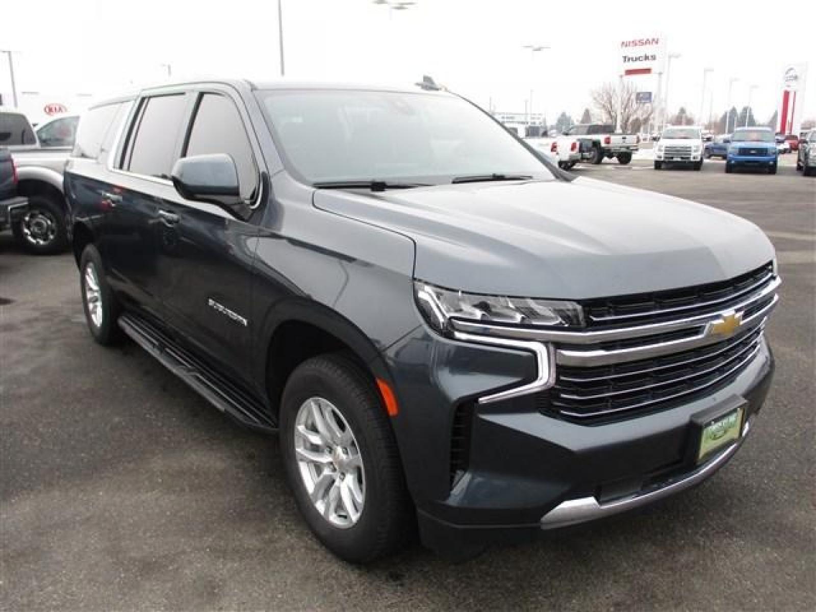 2021 GRAY /BLACK CHEVROLET SUBURBAN LT (1GNSKCKDXMR) with an 8 engine, Automatic transmission, located at 1235 N Woodruff Ave., Idaho Falls, 83401, (208) 523-1053, 43.507172, -112.000488 - -HARD TO FIND NEW BODY SUBURBAN- AWESOME SLATE GREY/BLUE PAINT COLOR. BODY, PAINT, AND INTERIOR ARE IN PRESTINE CONDITION. DUAL POWER SEATS. LARGE INFOTAINMENT SCREEN. ADJUSTABLE REAR CAPTAIIN SEATS. POWER LIFTGATE. REAR CLIMATE CONTROL. REMOTE START. REMOTE LIFTGATE. WIRELESS CHARGING. HEATED SEATS - Photo #8