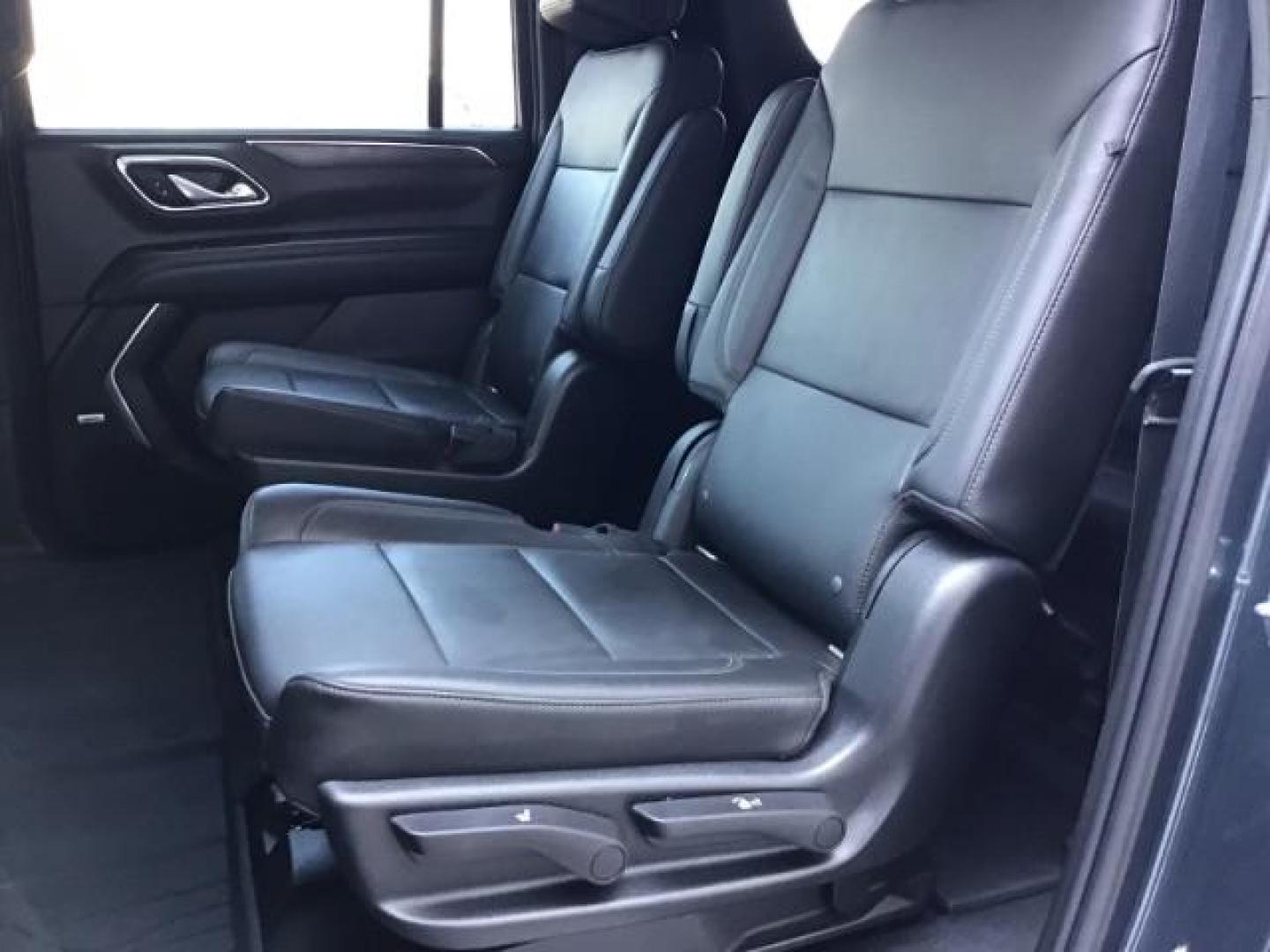 2021 GRAY /BLACK Chevrolet Suburban (1GNSKCKDXMR) with an 53L V8 OHV 16V engine, Automatic transmission, located at 1175 N Woodruff Ave, Idaho Falls, ID, 83401, 43.506901, -111.999657 - Hard to find late model Carry-All with low miles! It comes with heated seats, back up camera, parking sensors, collision avoidance, auto start/stop (to save on fuel), power folding mirrors, BOSE premium sound, and many, many more options! At Timberline Auto it is always easy to find a great deal - Photo#58