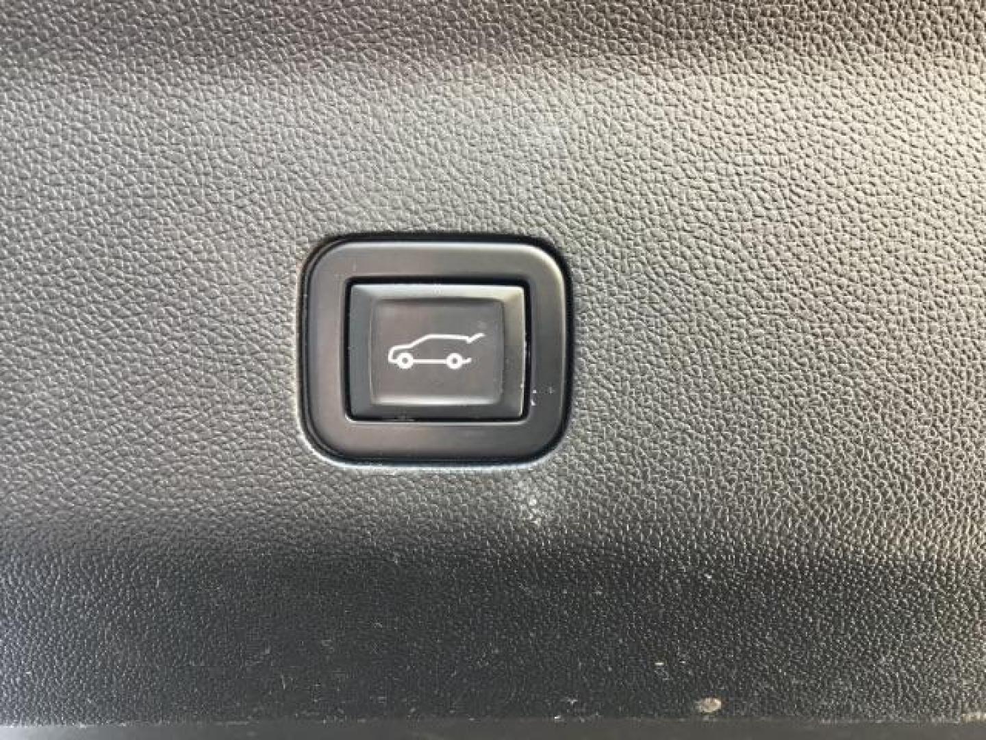 2021 GRAY /BLACK Chevrolet Suburban (1GNSKCKDXMR) with an 53L V8 OHV 16V engine, Automatic transmission, located at 1175 N Woodruff Ave, Idaho Falls, ID, 83401, 43.506901, -111.999657 - Hard to find late model Carry-All with low miles! It comes with heated seats, back up camera, parking sensors, collision avoidance, auto start/stop (to save on fuel), power folding mirrors, BOSE premium sound, and many, many more options! At Timberline Auto it is always easy to find a great deal - Photo#62