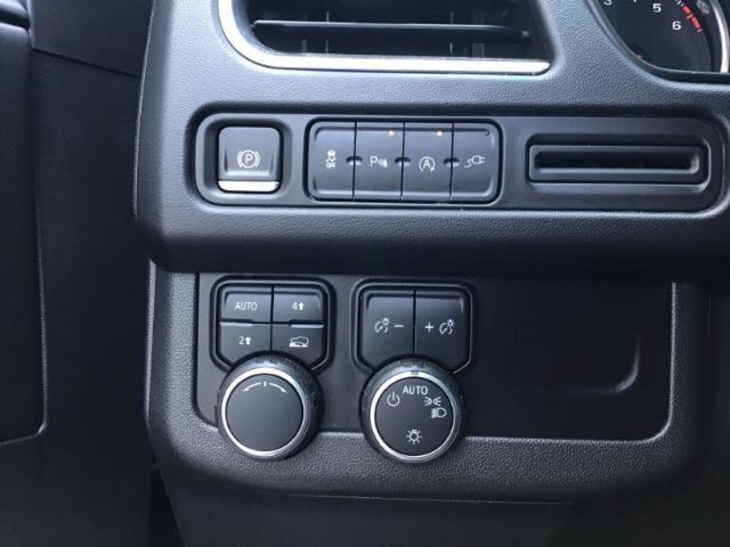 2021 GRAY /BLACK Chevrolet Suburban (1GNSKCKDXMR) with an 53L V8 OHV 16V engine, Automatic transmission, located at 1175 N Woodruff Ave, Idaho Falls, ID, 83401, 43.506901, -111.999657 - Hard to find late model Carry-All with low miles! It comes with heated seats, back up camera, parking sensors, collision avoidance, auto start/stop (to save on fuel), power folding mirrors, BOSE premium sound, and many, many more options! At Timberline Auto it is always easy to find a great deal - Photo#82