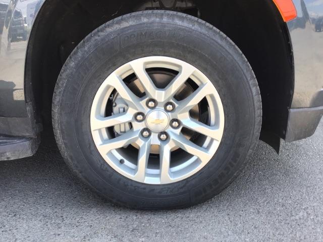 2021 GRAY /BLACK Chevrolet Suburban LT 4WD (1GNSKCKDXMR) with an 5.3L V8 OHV 16V engine, 10-Speed Automatic transmission, located at 1235 N Woodruff Ave., Idaho Falls, 83401, (208) 523-1053, 43.507172, -112.000488 - Hard to find late model Carry-All with low miles! It comes with heated seats, back up camera, parking sensors, collision avoidance, auto start/stop (to save on fuel), power folding mirrors, BOSE premium sound, and many, many more options! At Timberline Auto it is always easy to find a great deal - Photo#85
