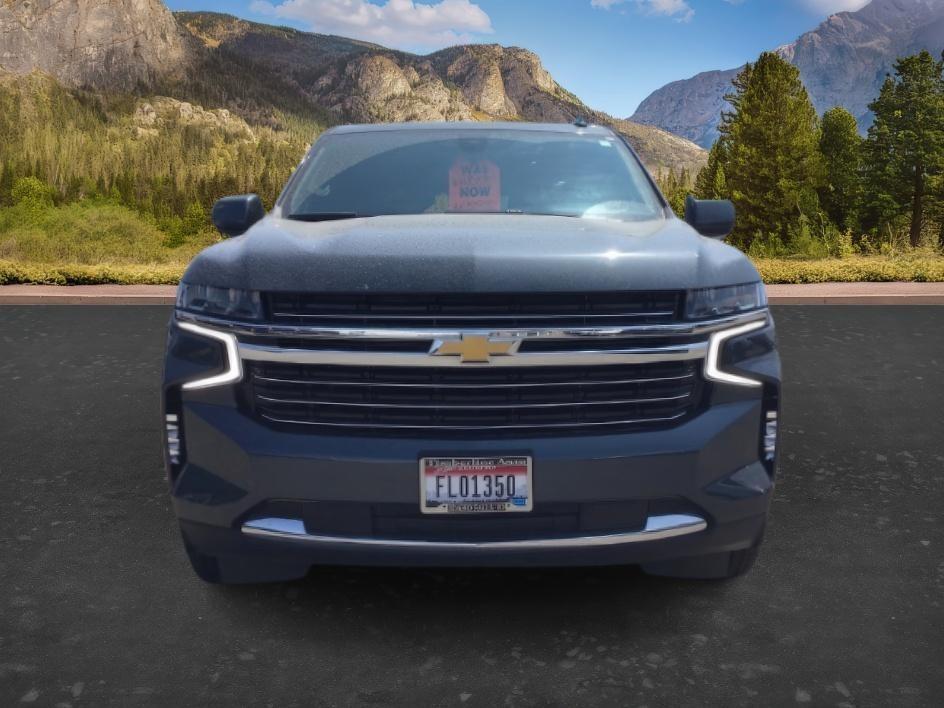 2021 GRAY /BLACK Chevrolet Suburban LT 4WD (1GNSKCKDXMR) with an 5.3L V8 OHV 16V engine, 10-Speed Automatic transmission, located at 1235 N Woodruff Ave., Idaho Falls, 83401, (208) 523-1053, 43.507172, -112.000488 - Hard to find late model Carry-All with low miles! It comes with heated seats, back up camera, parking sensors, collision avoidance, auto start/stop (to save on fuel), power folding mirrors, BOSE premium sound, and many, many more options! At Timberline Auto it is always easy to find a great deal - Photo#8