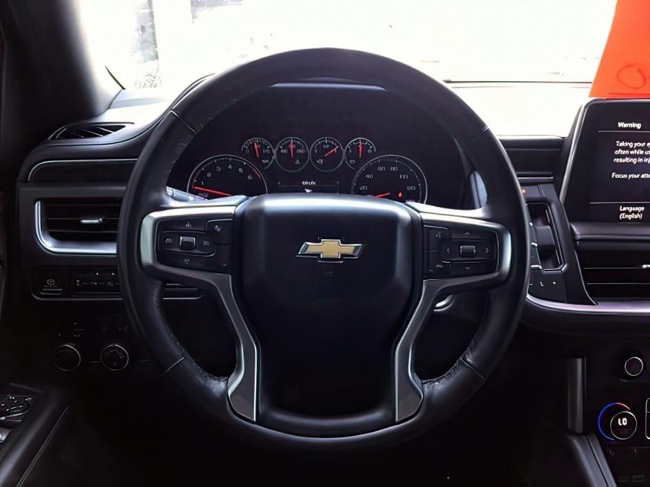 2021 GRAY /BLACK Chevrolet Suburban LT 4WD (1GNSKCKDXMR) with an 5.3L V8 OHV 16V engine, 10-Speed Automatic transmission, located at 1235 N Woodruff Ave., Idaho Falls, 83401, (208) 523-1053, 43.507172, -112.000488 - Hard to find late model Carry-All with low miles! It comes with heated seats, back up camera, parking sensors, collision avoidance, auto start/stop (to save on fuel), power folding mirrors, BOSE premium sound, and many, many more options! At Timberline Auto it is always easy to find a great deal - Photo#26
