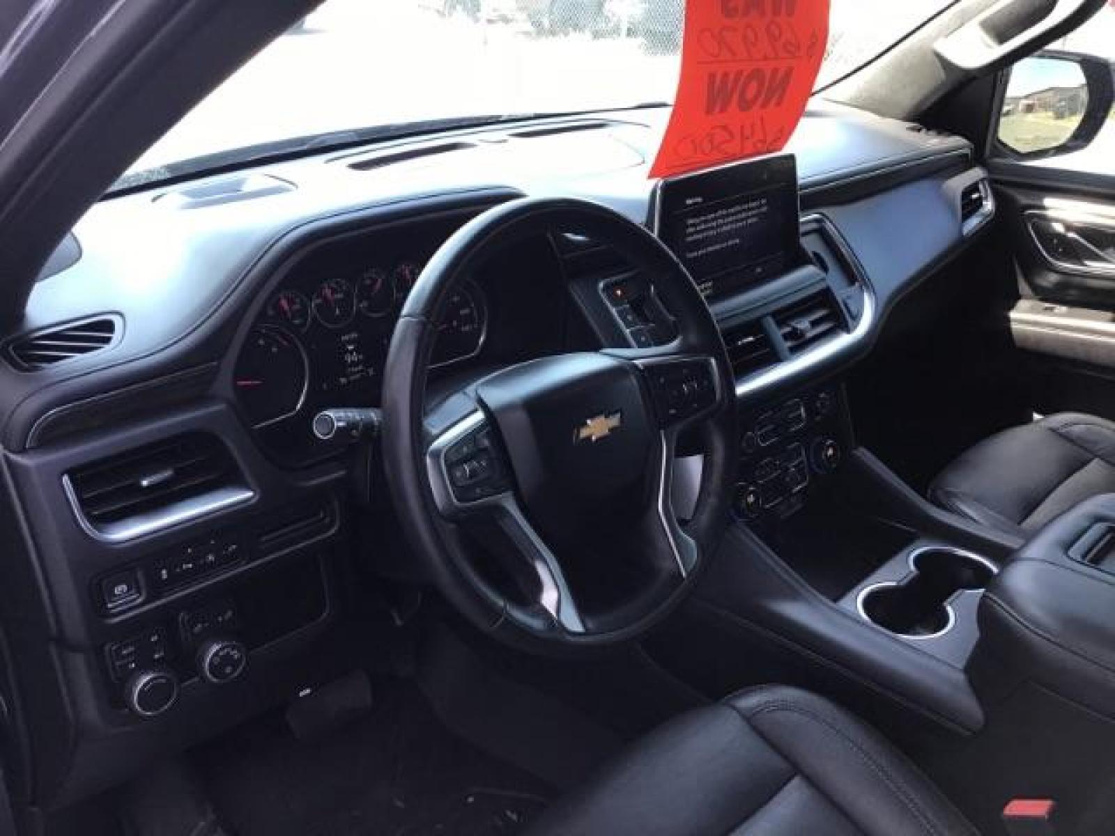 2021 GRAY /BLACK Chevrolet Suburban LT 4WD (1GNSKCKDXMR) with an 5.3L V8 OHV 16V engine, 10-Speed Automatic transmission, located at 1235 N Woodruff Ave., Idaho Falls, 83401, (208) 523-1053, 43.507172, -112.000488 - Photo #11