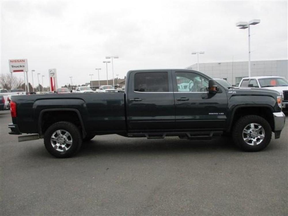 2019 GREY /BLACK GMC SIERRA 3500 SLE (1GT42UCYXKF) with an 8 engine, Automatic transmission, located at 1580 E Lincoln Rd, Idaho Falls, ID, 83401, (208) 523-4000, 0.000000, 0.000000 - Photo #8