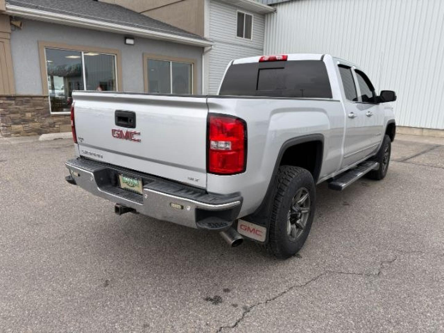2014 SILVER /LEATHER GMC Sierra 1500 (1GTV2VECXEZ) with an 53 VORTEC engine, Automatic transmission, located at 1175 N Woodruff Ave, Idaho Falls, ID, 83401, 43.506901, -111.999657 - At Timberline Auto, finding a great deal on your next vehicle is always easy! Our experienced sales staff's goal is to help find you the right vehicle at the right price! Our knowledgeable finance department has options for almost any credit score. We offer extended service contract options to prote - Photo#36
