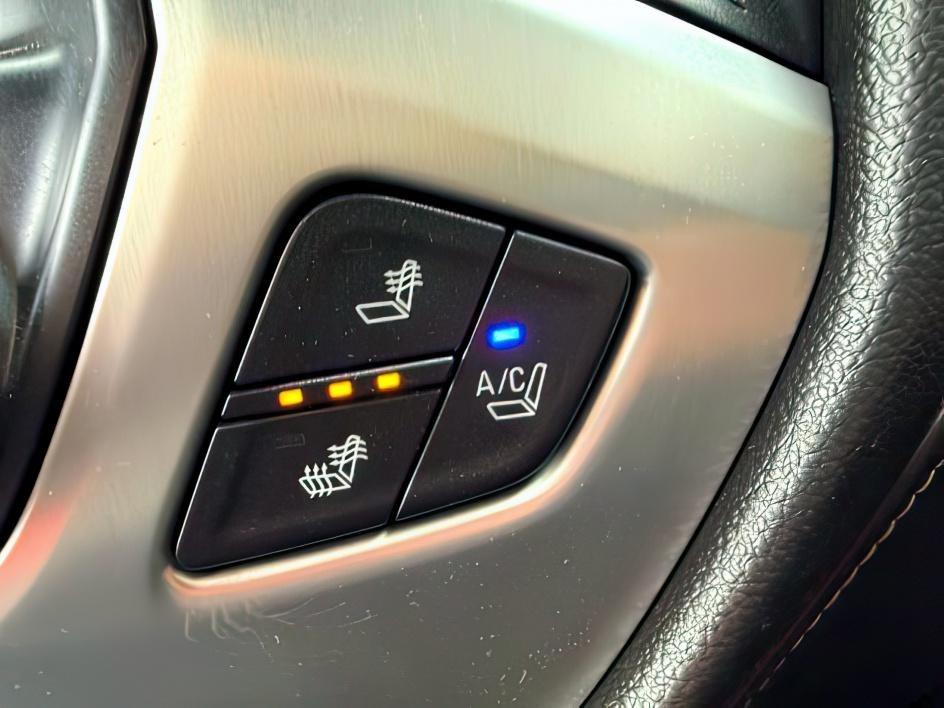 2014 SILVER /LEATHER GMC Sierra 1500 (1GTV2VECXEZ) with an 53 VORTEC engine, Automatic transmission, located at 1175 N Woodruff Ave, Idaho Falls, ID, 83401, 43.506901, -111.999657 - At Timberline Auto, finding a great deal on your next vehicle is always easy! Our experienced sales staff's goal is to help find you the right vehicle at the right price! Our knowledgeable finance department has options for almost any credit score. We offer extended service contract options to prote - Photo#20