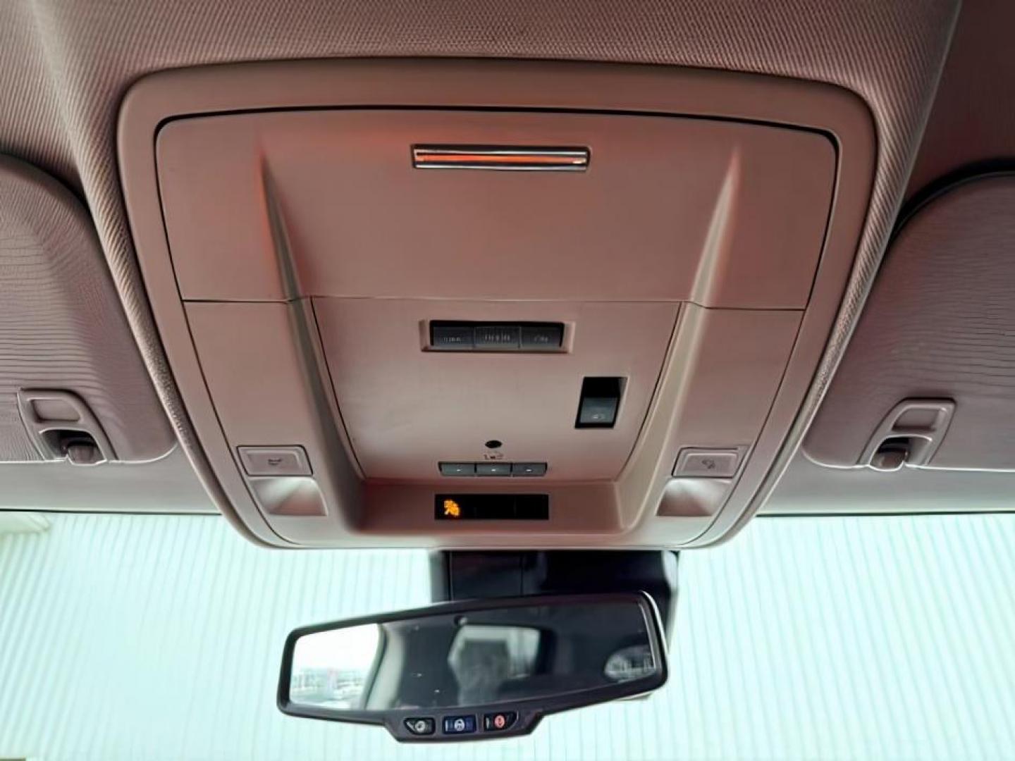 2014 SILVER /LEATHER GMC Sierra 1500 (1GTV2VECXEZ) with an 53 VORTEC engine, Automatic transmission, located at 1175 N Woodruff Ave, Idaho Falls, ID, 83401, 43.506901, -111.999657 - At Timberline Auto, finding a great deal on your next vehicle is always easy! Our experienced sales staff's goal is to help find you the right vehicle at the right price! Our knowledgeable finance department has options for almost any credit score. We offer extended service contract options to prote - Photo#24