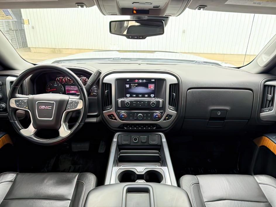 2014 SILVER /LEATHER GMC Sierra 1500 (1GTV2VECXEZ) with an 53 VORTEC engine, Automatic transmission, located at 1175 N Woodruff Ave, Idaho Falls, ID, 83401, 43.506901, -111.999657 - At Timberline Auto, finding a great deal on your next vehicle is always easy! Our experienced sales staff's goal is to help find you the right vehicle at the right price! Our knowledgeable finance department has options for almost any credit score. We offer extended service contract options to prote - Photo#27