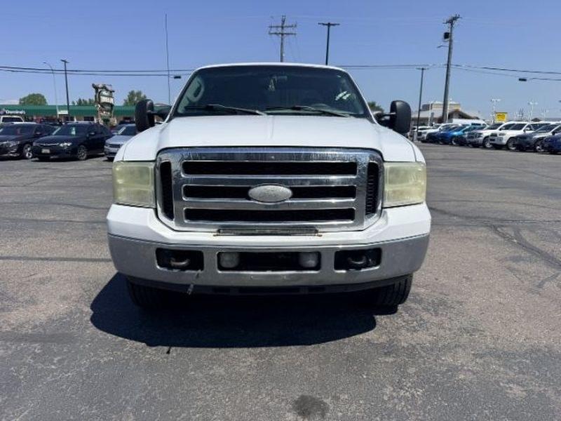 2006 Oxford White Clearcoat /Medium Flint Ford F-250 XLT (1FTSW21P56E) with an V8, 6.0L engine, 5-speed automatic transmission, located at 1175 N Woodruff Ave, Idaho Falls, ID, 83401, 43.506901, -111.999657 - <b>Vehicle Details</b><br>This 2006 Ford F-250 Super Duty XL XLT LARIAT is a rugged heavy-duty pickup built for serious towing, hauling, and everyday confidence. Equipped with 4WD and a V8 6.0L Diesel engine, this Super Duty delivers the power and capability drivers expect from a proven Ford truck.- Photo#7