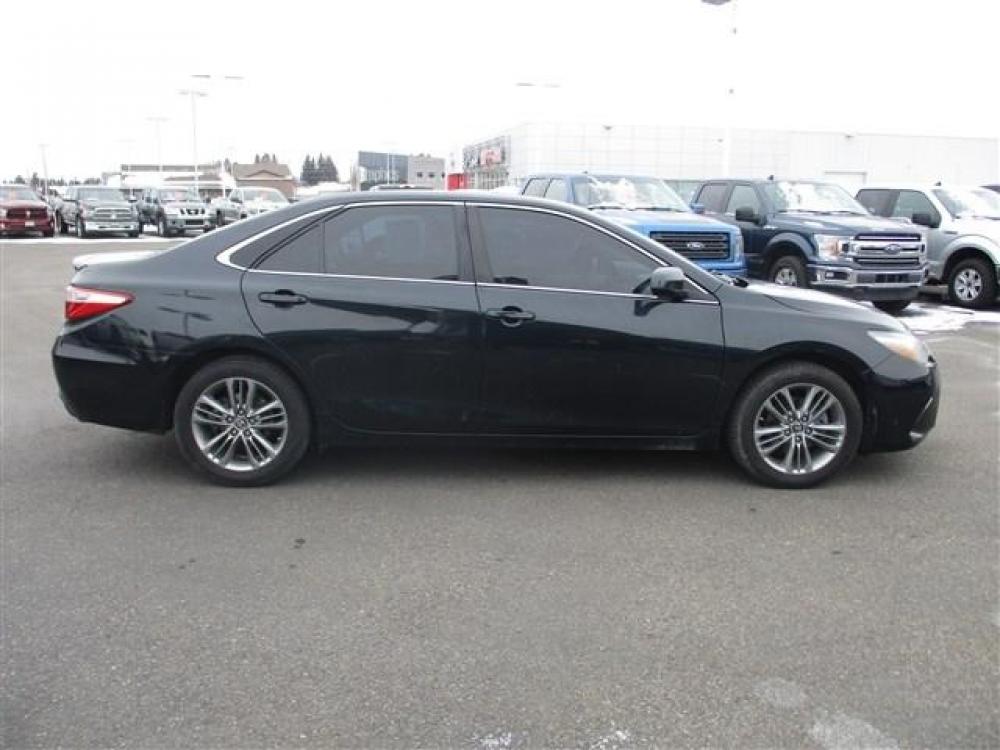 2015 BLACK /TAN TOYOTA CAMRY LE (4T1BF1FK0FU) with an 4 engine, Automatic transmission, located at 1580 E Lincoln Rd, Idaho Falls, ID, 83401, (208) 523-4000, 0.000000, 0.000000 - Photo #5