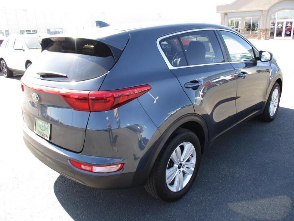 2018 BLUE /GREY KIA SPORTAGE LX (KNDPM3AC0J7) with an 4 engine, Automatic transmission, located at 1580 E Lincoln Rd, Idaho Falls, ID, 83401, (208) 523-4000, 0.000000, 0.000000 - 2.4L 4C- WAGON- 4WD- DRIVEN 39,987 MILES- CLOTH INTERIOR. At Timberline Auto it is always easy to find a great deal for a great vehicle. We pride ourselves on our ability to go the extra mile. With our exprerienced sales team we will be able to find you the right rig here on our lot or we can t - Photo #6
