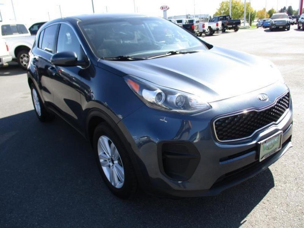 2018 BLUE /GREY KIA SPORTAGE LX (KNDPM3AC0J7) with an 4 engine, Automatic transmission, located at 1580 E Lincoln Rd, Idaho Falls, ID, 83401, (208) 523-4000, 0.000000, 0.000000 - 2.4L 4C- WAGON- 4WD- DRIVEN 39,987 MILES- CLOTH INTERIOR. At Timberline Auto it is always easy to find a great deal for a great vehicle. We pride ourselves on our ability to go the extra mile. With our exprerienced sales team we will be able to find you the right rig here on our lot or we can t - Photo #8