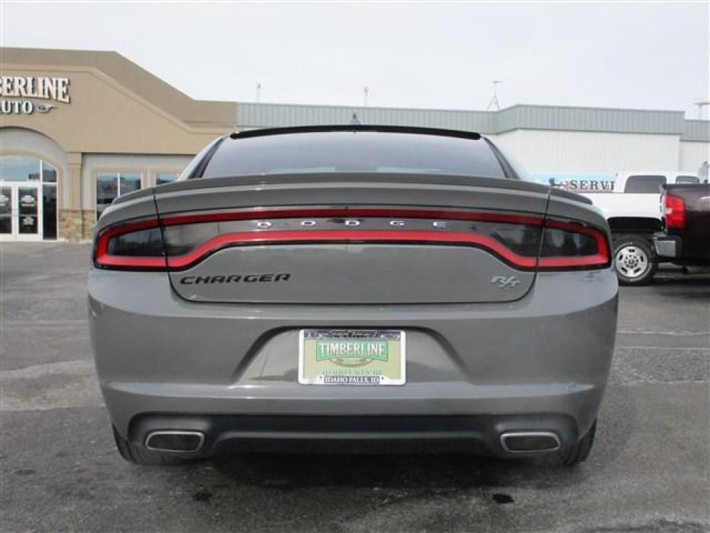 2017 GRAY /BLACK DODGE CHARGER R/T (2C3CDXCT3HH) with an 8 engine, Automatic transmission, located at 1580 E Lincoln Rd, Idaho Falls, ID, 83401, (208) 523-4000, 0.000000, 0.000000 - Photo #4