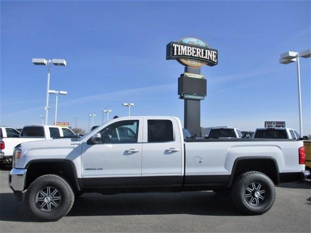 2015 WHITE GMC SIERRA 2500 SLE (1GT22YEG1FZ) with an 8 engine, Automatic transmission, located at 1580 E Lincoln Rd, Idaho Falls, ID, 83401, (208) 523-4000, 0.000000, 0.000000 - Photo #3