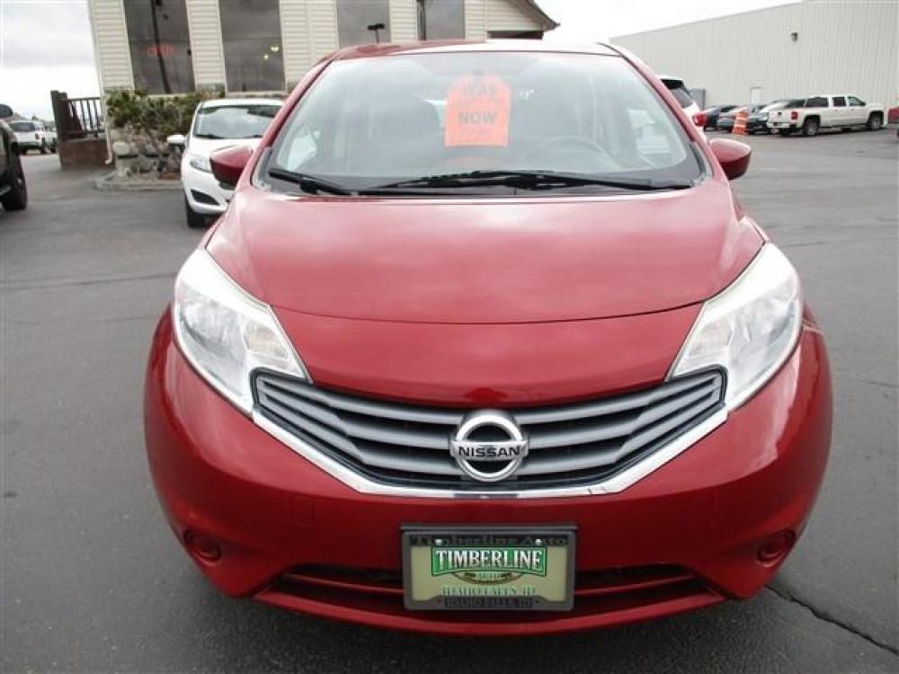 2015 RED /GRAY NISSAN VERSA NOTE S (3N1CE2CP7FL) with an 4 engine, Automatic transmission, located at 1580 E Lincoln Rd, Idaho Falls, ID, 83401, (208) 523-4000, 0.000000, 0.000000 - CLOTH INTERIOR. DRIVEN MILES-101,093 FWD- HATCHBACK- At Timberline Auto it is always easy to find a great deal for a great vehicle. We pride ourselves on our ability to go the extra mile. With our exprerienced sales team we will be able to find you the right rig here on our lot or we can track - Photo #7