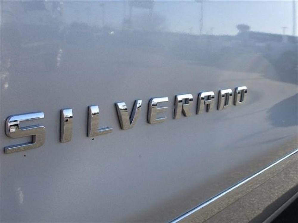 2014 SILVER /BLACK CHEVROLET SILVERADO 1500 LTZ (1GCVKSECXEZ) with an 8 engine, Automatic transmission, located at 1580 E Lincoln Rd, Idaho Falls, ID, 83401, (208) 523-4000, 0.000000, 0.000000 - Photo #37