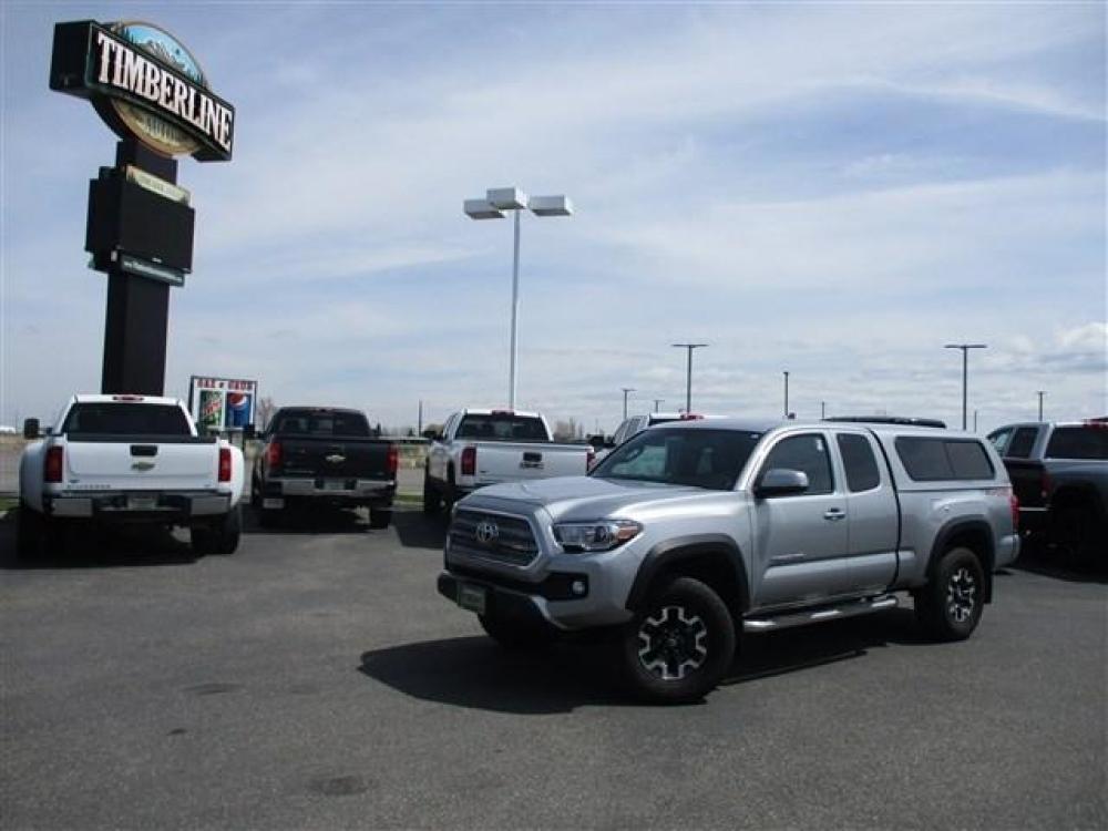 2017 SILVER /GREY TOYOTA TACOMA TRD OFFROAD (5TFSZ5AN1HX) with an 6 engine, Automatic transmission, located at 1580 E Lincoln Rd, Idaho Falls, ID, 83401, (208) 523-4000, 0.000000, 0.000000 - Photo #0