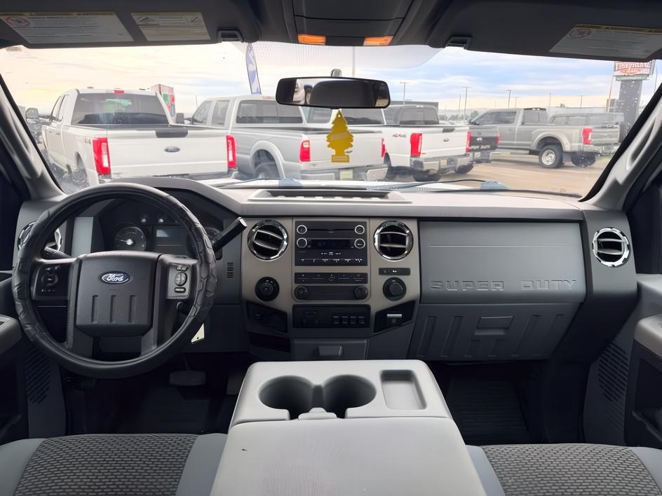 2015 WHITE /Steel Ford F-350 XL (1FT8W3BT9FE) with an V8, 6.7L engine, 6-Speed Automatic transmission, located at 1175 N Woodruff Ave, Idaho Falls, ID, 83401, 43.506901, -111.999657 - <b>Vehicle Details</b><br>Pre-owned 2015 Ford F-350 Super Duty XL Crew Cab Long Bed 4WD for sale in Idaho Falls, ID. This heavy-duty pickup is built to handle demanding jobs, weekend projects, and everyday driving with confidence. Equipped with a powerful V8 6.7L Diesel engine and 4WD, it delivers t- Photo#48