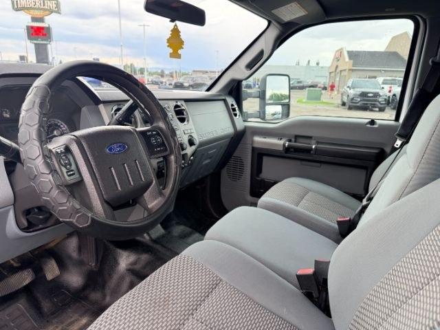 2015 WHITE /Steel Ford F-350 SD XL Crew Cab Long Bed 4WD (1FT8W3BT9FE) with an 6.7L V8 OHV 16V DIESEL engine, 6-Speed Automatic transmission, located at 1235 N Woodruff Ave., Idaho Falls, 83401, (208) 523-1053, 43.507172, -112.000488 - Serious towing and heavy duty truck performance come together in this 2015 Ford F-350 Super Duty Crew Cab 4x4 equipped with a 6.7L Power Stroke turbo diesel engine. Diesel torque and Super Duty engineering provide the strength truck buyers look for when handling trailers, equipment, and larger hauli- Photo#39
