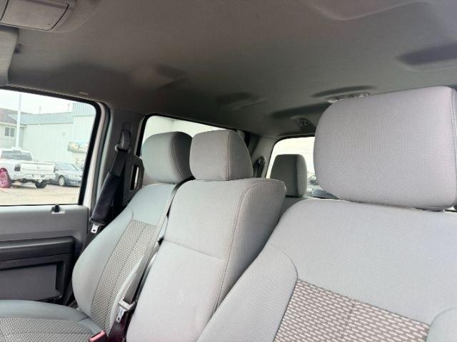 2015 WHITE /Steel Ford F-350 SD XL Crew Cab Long Bed 4WD (1FT8W3BT9FE) with an 6.7L V8 OHV 16V DIESEL engine, 6-Speed Automatic transmission, located at 1235 N Woodruff Ave., Idaho Falls, 83401, (208) 523-1053, 43.507172, -112.000488 - Serious towing and heavy duty truck performance come together in this 2015 Ford F-350 Super Duty Crew Cab 4x4 equipped with a 6.7L Power Stroke turbo diesel engine. Diesel torque and Super Duty engineering provide the strength truck buyers look for when handling trailers, equipment, and larger hauli- Photo#46