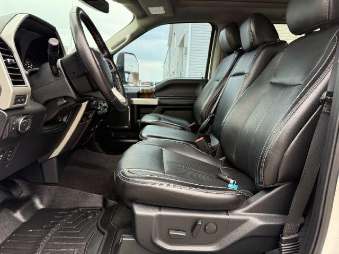 2019 Oxford White /Black Ford F-150 (1FTFW1E48KF) with an EcoBoost 35L V-6 portdirect injection engine, Automatic transmission, located at 1175 N Woodruff Ave, Idaho Falls, ID, 83401, 43.506901, -111.999657 - At Timberline Auto, finding a great deal on your next vehicle is always easy! Our experienced sales staff's goal is to help find you the right vehicle at the right price! Our knowledgeable finance department has options for almost any credit score. We offer extended service contract options to prote - Photo#12