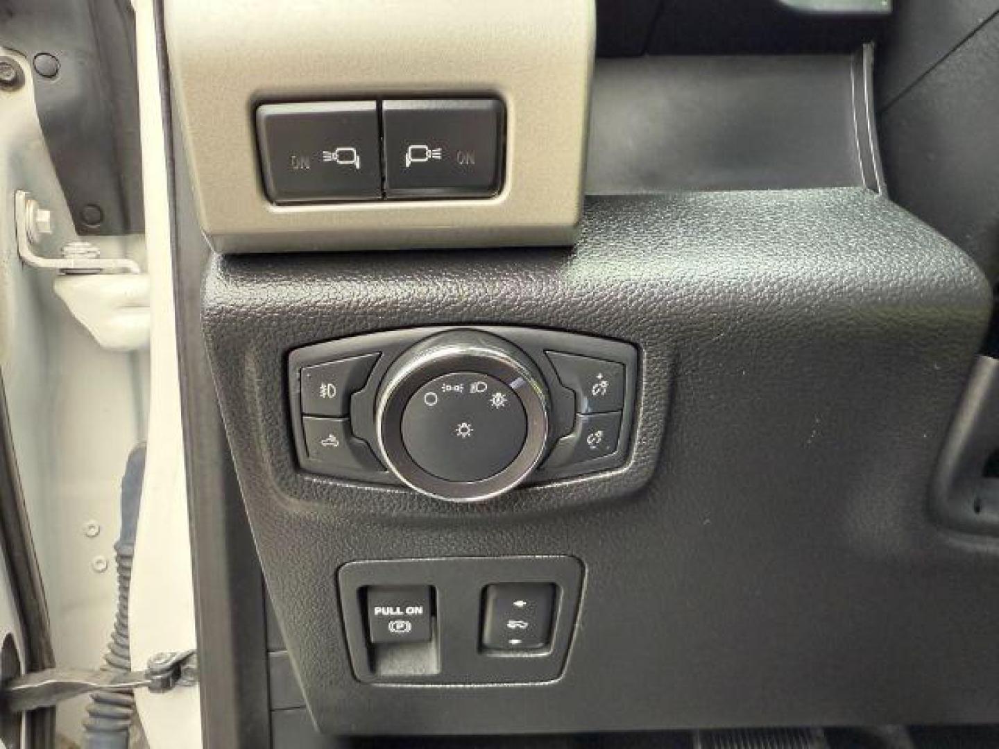 2019 Oxford White /Black Ford F-150 (1FTFW1E48KF) with an EcoBoost 35L V-6 portdirect injection engine, Automatic transmission, located at 1175 N Woodruff Ave, Idaho Falls, ID, 83401, 43.506901, -111.999657 - At Timberline Auto, finding a great deal on your next vehicle is always easy! Our experienced sales staff's goal is to help find you the right vehicle at the right price! Our knowledgeable finance department has options for almost any credit score. We offer extended service contract options to prote - Photo#19