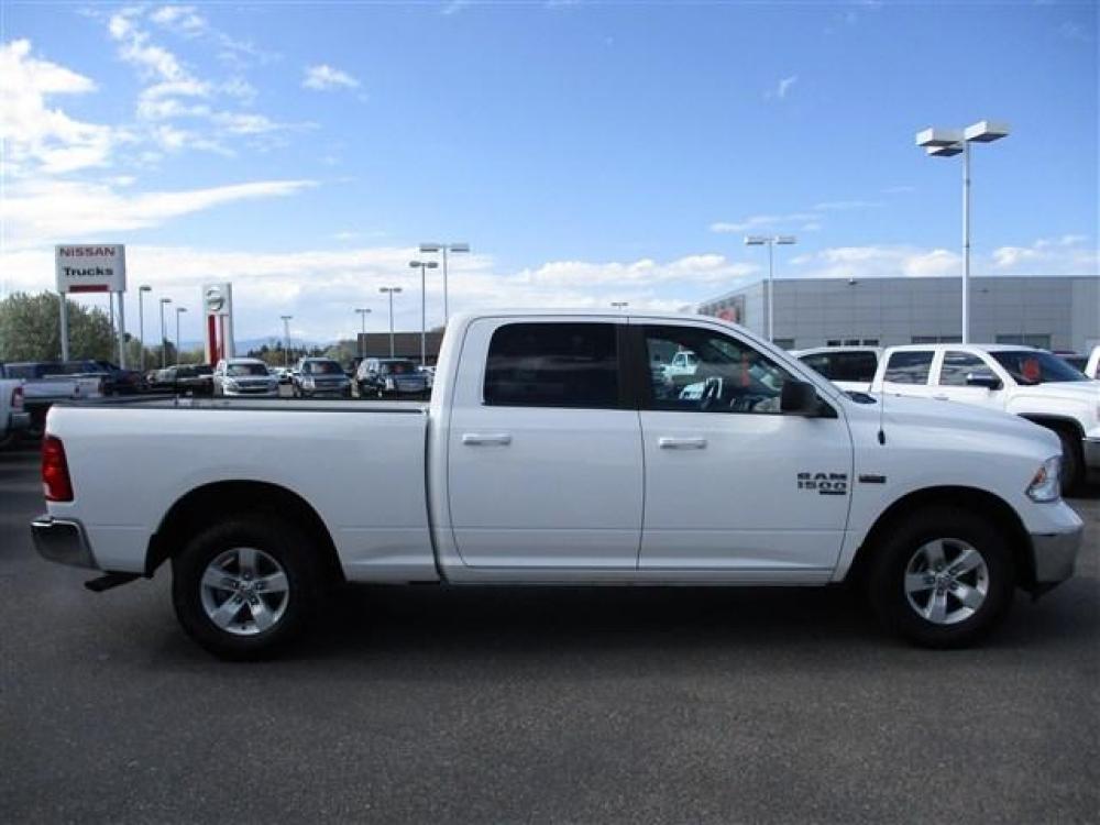 2019 WHITE /GREY RAM 1500 CLASSIC SLT (1C6RR7TT0KS) with an 8 engine, Automatic transmission, located at 1580 E Lincoln Rd, Idaho Falls, ID, 83401, (208) 523-4000, 0.000000, 0.000000 - 5.7L HEMI- 4WD- CREW CAB- STANDARD BED- DRIVEN 59,348 MILES- CLOTH INTERIOR. At Timberline Auto it is always easy to find a great deal for a great vehicle. We pride ourselves on our ability to go the extra mile. With our exprerienced sales team we will be able to find you the right rig here on - Photo #6