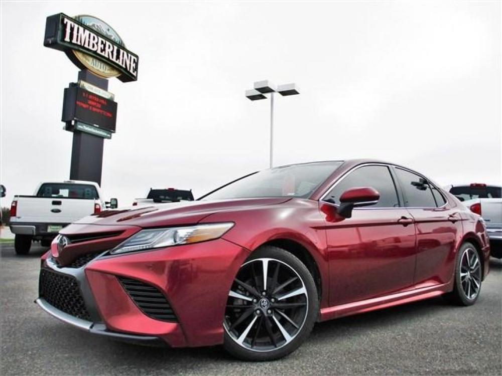 2018 RED TOYOTA CAMRY XSE (4T1BZ1HK1JU) with an 6 engine, Automatic transmission, located at 1580 E Lincoln Rd, Idaho Falls, ID, 83401, (208) 523-4000, 0.000000, 0.000000 - Photo #2