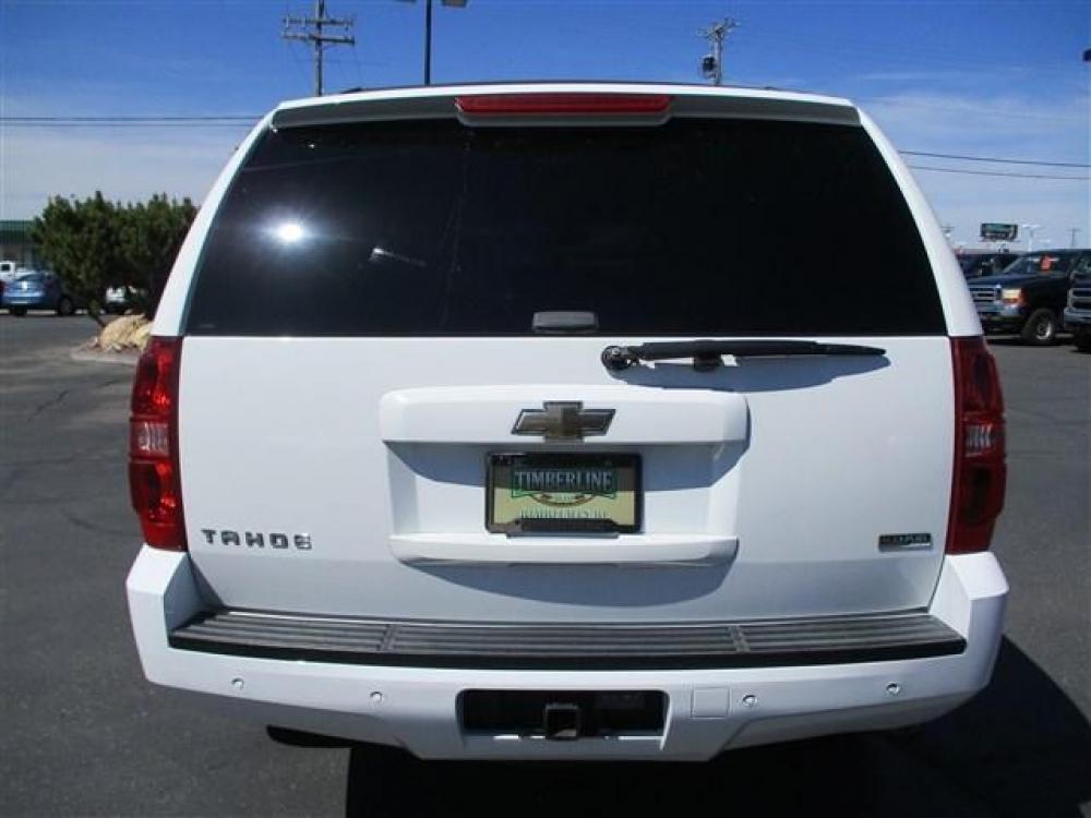 2010 WHITE CHEVROLET TAHOE K1500 LT (1GNUKBE00AR) with an 8 engine, 6 Speed Automatic transmission, located at 1580 E Lincoln Rd, Idaho Falls, ID, 83401, (208) 523-4000, 0.000000, 0.000000 - 4WD- 5.3L V8- CLOTH INTERIOR. DRIVEN MILES-167,902 FULL SIZED SUV- At Timberline Auto it is always easy to find a great deal for a great vehicle. We pride ourselves on our ability to go the extra mile. With our exprerienced sales team we will be able to find you the right rig here on our lot o - Photo #3