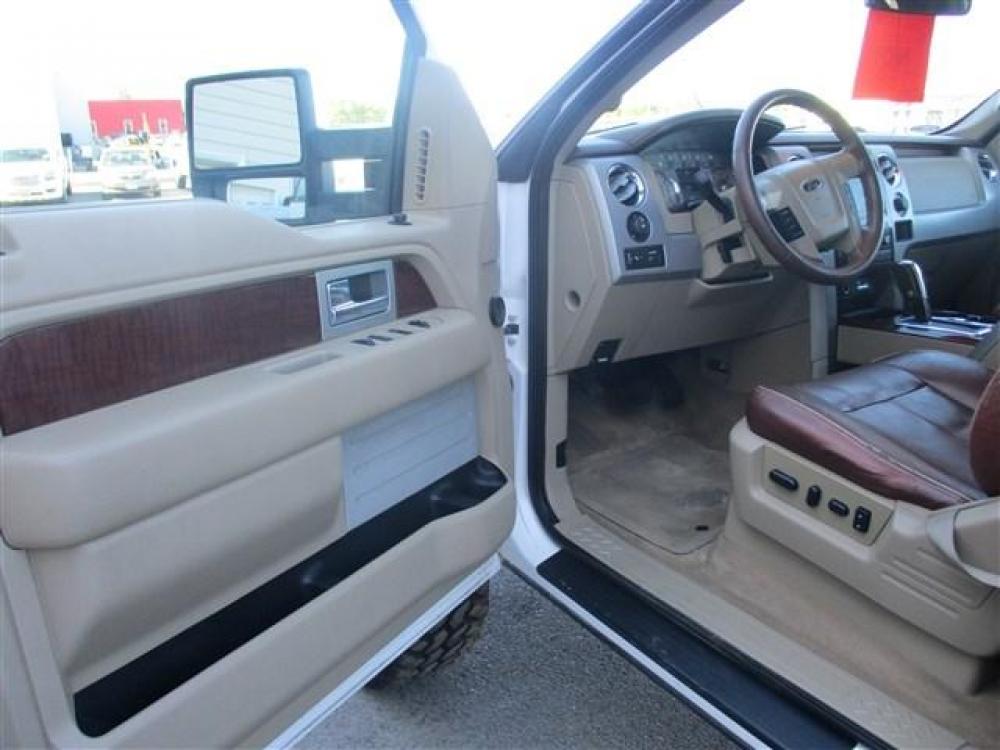 2010 WHITE /BROWN FORD F150 KING RANCH (1FTFW1EV6AK) with an 8 engine, Automatic transmission, located at 1580 E Lincoln Rd, Idaho Falls, ID, 83401, (208) 523-4000, 0.000000, 0.000000 - 5.4L TRITON- 4WD- CREW CAB- SHORT BED- LIFTED- AFTERMARKET 20'' WHEELS- LIKE NEW OVERSIZED TIRES- DRIVEN 111,207 MILES- LEATHER INTERIOR. At Timberline Auto it is always easy to find a great deal for a great vehicle. We pride ourselves on our ability to go the extra mile. With our exprerienced - Photo #11