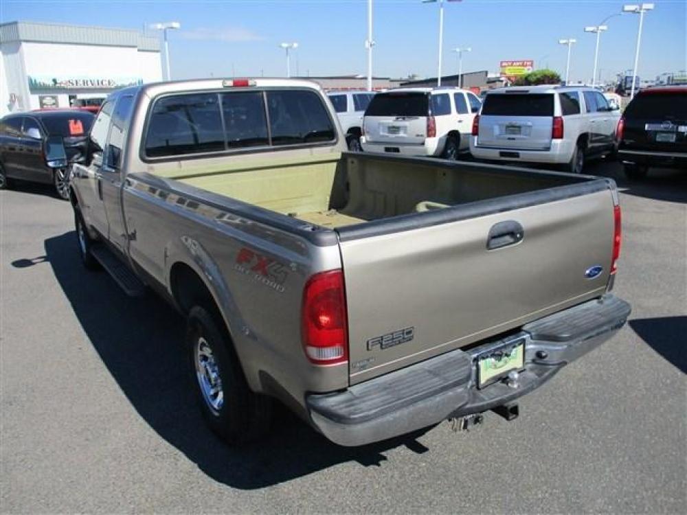 2003 BROWN /TAN FORD F250 XLT (1FTNX21P63E) with an 8 engine, Automatic transmission, located at 1580 E Lincoln Rd, Idaho Falls, ID, 83401, (208) 523-4000, 0.000000, 0.000000 - Photo #4