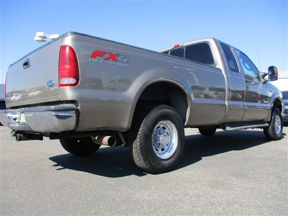 2003 BROWN /TAN FORD F250 XLT (1FTNX21P63E) with an 8 engine, Automatic transmission, located at 1580 E Lincoln Rd, Idaho Falls, ID, 83401, (208) 523-4000, 0.000000, 0.000000 - Photo #6