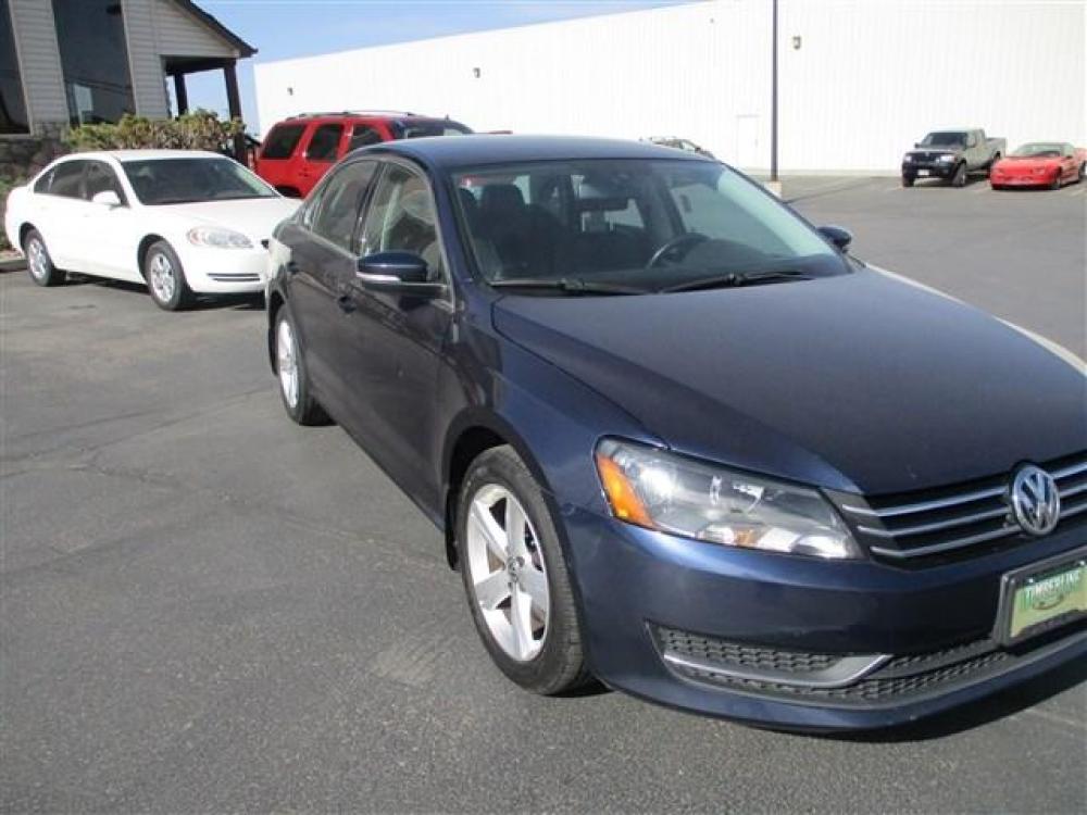 2014 BLUE VOLKSWAGEN PASSAT SE (1VWBT7A35EC) with an 4 engine, 5 Speed Manual transmission, located at 1580 E Lincoln Rd, Idaho Falls, ID, 83401, (208) 523-4000, 0.000000, 0.000000 - Photo #6