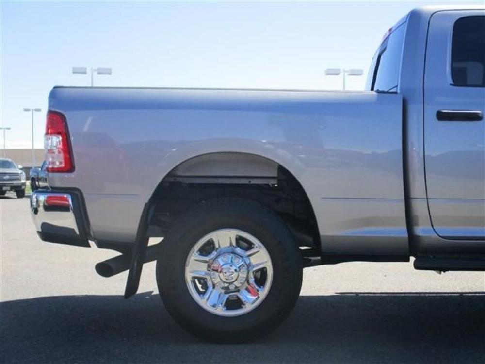 2021 SILVER /GREY RAM 3500 TRADESMAN (3C63R3CLXMG) with an 6 engine, Automatic transmission, located at 1580 E Lincoln Rd, Idaho Falls, ID, 83401, (208) 523-4000, 0.000000, 0.000000 - 6.7L CUMMINS- AISIN TRANSMISSION- 4WD- CREW CAB- STANDARD BED- DRIVEN 6,822 MILES- CLOTH INTERIOR. At Timberline Auto it is always easy to find a great deal for a great vehicle. We pride ourselves on our ability to go the extra mile. With our exprerienced sales team we will be able to find you - Photo #6