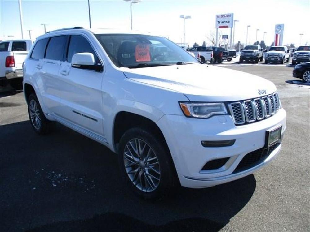 2018 WHITE /BLACK JEEP GRAND CHEROKEE SUMMIT (1C4RJFJTXJC) with an 8 engine, Automatic transmission, located at 1580 E Lincoln Rd, Idaho Falls, ID, 83401, (208) 523-4000, 0.000000, 0.000000 - 5.7L HEMI- 4WD- ADJUSTABLE SUSPENSION- WAGON- DRIVEN 49,496 MILES- LEATHER INTERIOR. At Timberline Auto it is always easy to find a great deal for a great vehicle. We pride ourselves on our ability to go the extra mile. With our exprerienced sales team we will be able to find you the right rig - Photo #7