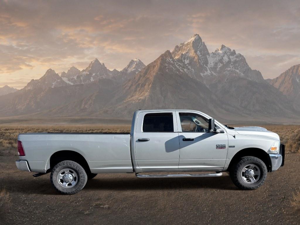 2010 Bright Silver Metallic Clearcoat /Dark Slate/Medium Graystone Dodge Ram Pickup ST (3D7TT2CTXAG) with an V8, 5.7L engine, 5-speed multi-speed automatic transmission, located at 1175 N Woodruff Ave, Idaho Falls, ID, 83401, 43.506901, -111.999657 - <b>Vehicle Details</b><br>Built for hard work and dependable performance, this pre-owned 2010 Dodge Ram Pickup 2500 ST is a strong choice for drivers who need serious capability in a rugged full-size truck. Equipped with 4WD and a V8 5.7L Gasoline engine, this Ram 2500 delivers the power and tractio- Photo#5