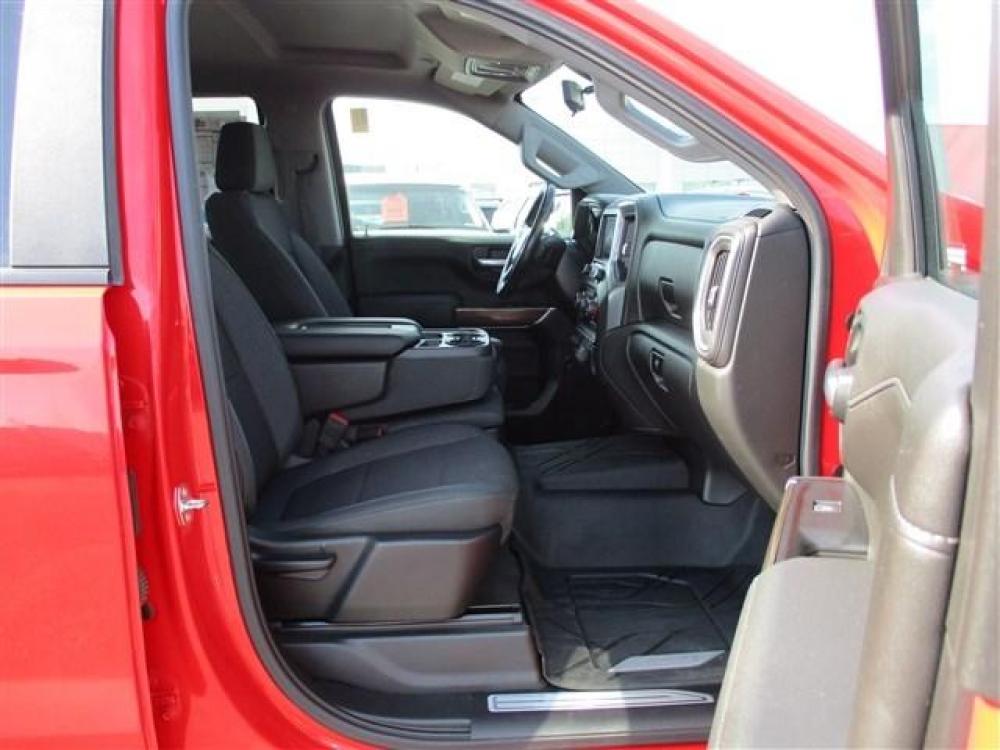 2019 RED /BLACK CHEVROLET 1500 TRAIL BOSS (1GCPYFED3KZ) with an 8 engine, Automatic transmission, located at 1580 E Lincoln Rd, Idaho Falls, ID, 83401, (208) 523-4000, 0.000000, 0.000000 - Photo #35