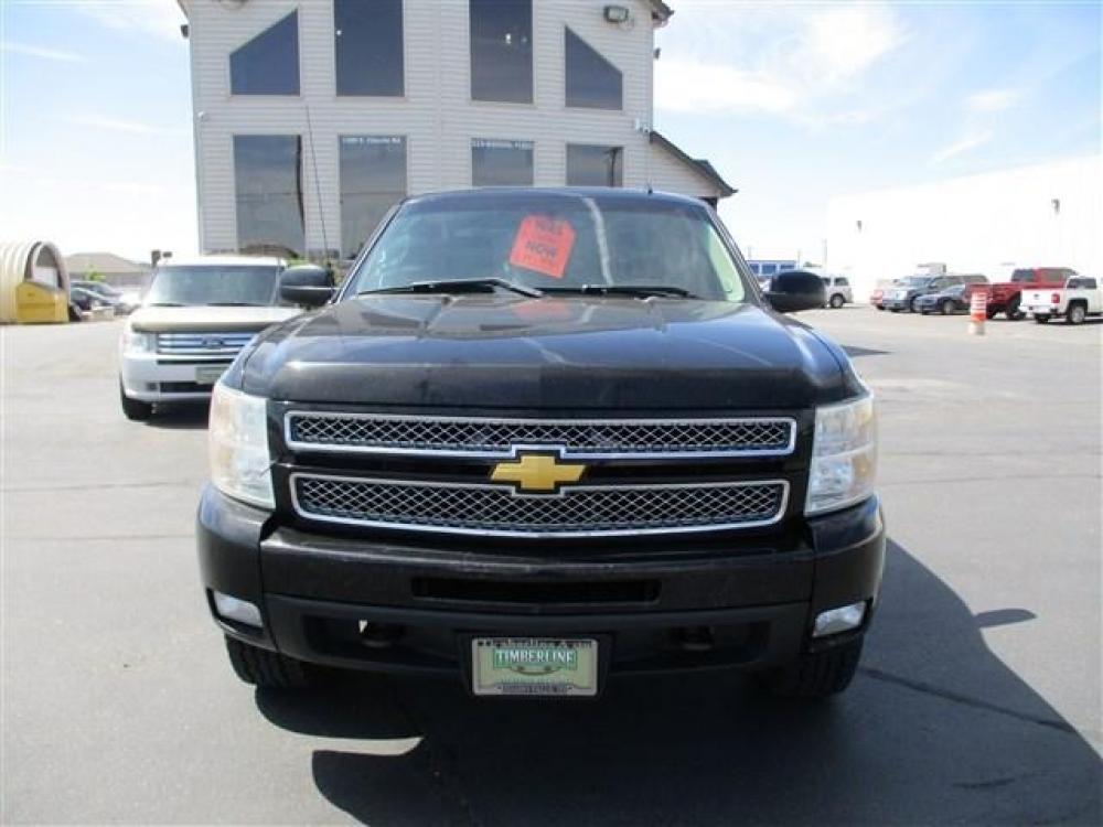 2012 BLACK /BLACK CHEVROLET SILVERADO K1500 LTZ (1GCRKTE28CZ) with an 8 engine, 6 Speed Automatic transmission, located at 1580 E Lincoln Rd, Idaho Falls, ID, 83401, (208) 523-4000, 0.000000, 0.000000 - 6.2L V8- DRIVEN MILES-197,513 EXTENDED CAB- LEATHER INTERIOR. At Timberline Auto it is always easy to find a great deal for a great vehicle. We pride ourselves on our ability to go the extra mile. With our exprerienced sales team we will be able to find you the right rig here on our lot or we c - Photo #8