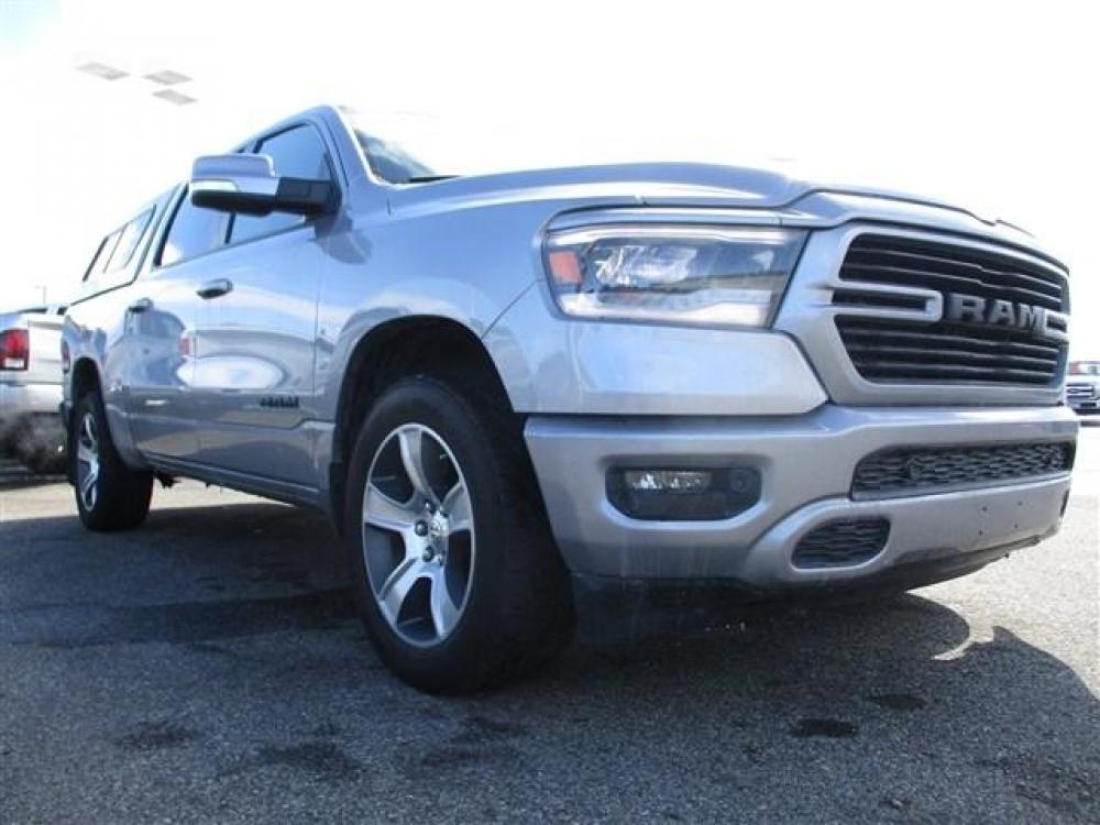2019 SILVER /BLACK RAM 1500 SPORT (1C6SRFLT3KN) with an 8 engine, Automatic transmission, located at 1580 E Lincoln Rd, Idaho Falls, ID, 83401, (208) 523-4000, 0.000000, 0.000000 - 5.7L HEMI- 4WD- CREW CAB- SHORT BED- DRIVEN MILES- 90,491 PREMIUM CLOTH INTERIOR. At Timberline Auto it is always easy to find a great deal for a great vehicle. We pride ourselves on our ability to go the extra mile. With our exprerienced sales team we will be able to find you the right rig h - Photo #9