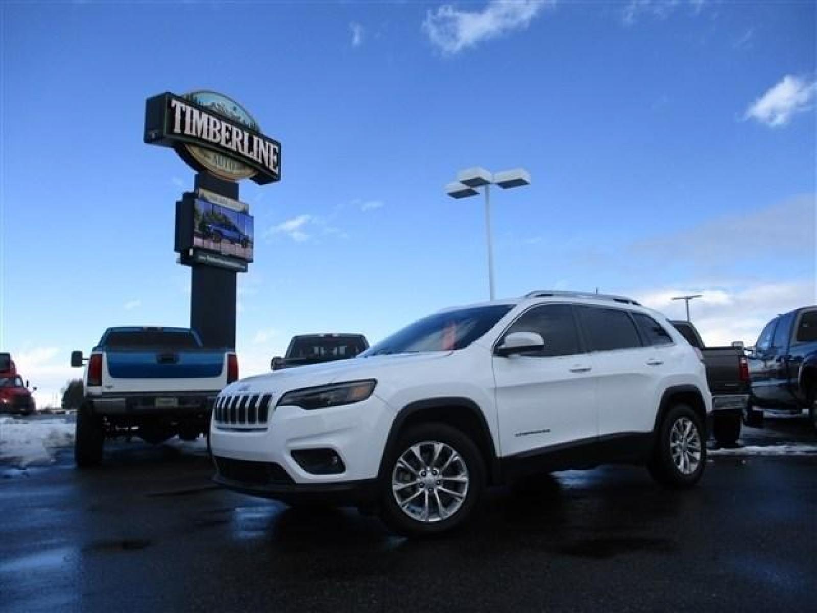 2019 WHITE JEEP CHEROKEE LATITUDE (1C4PJMCB9KD) with an 4 engine, Automatic transmission, located at 1580 E Lincoln Rd, Idaho Falls, ID, 83401, (208) 523-4000, 0.000000, 0.000000 - Explore more cities, more mountains, and more scenery with 23mpg city and 31mpg highway in this 4WD midsized SUV. The Jeep Cherokee is very roomy inside and has a large cargo area with the ability to lay down the rear seats to add more room. Some features include a back up camera, bluetooth, steerin - Photo #0