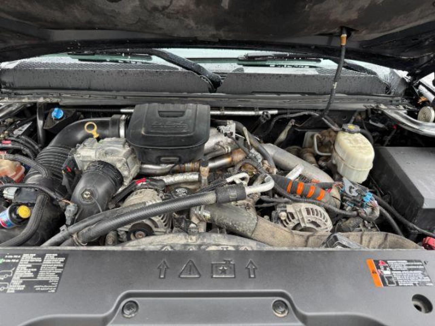 2013 Onyx Black /Ebony GMC Sierra 2500HD Denali (1GT125E89DF) with an Duramax 6.6L V-8 diesel direct injection engine, AUTOMATIC transmission, located at 1235 N Woodruff Ave., Idaho Falls, 83401, (208) 523-1053, 43.507172, -112.000488 - At Timberline Auto, finding a great deal on your next vehicle is always easy! Our experienced sales staff's goal is to help find you the right vehicle at the right price! Our knowledgeable finance department has options for almost any credit score. We offer extended service contract options to prote - Photo#22