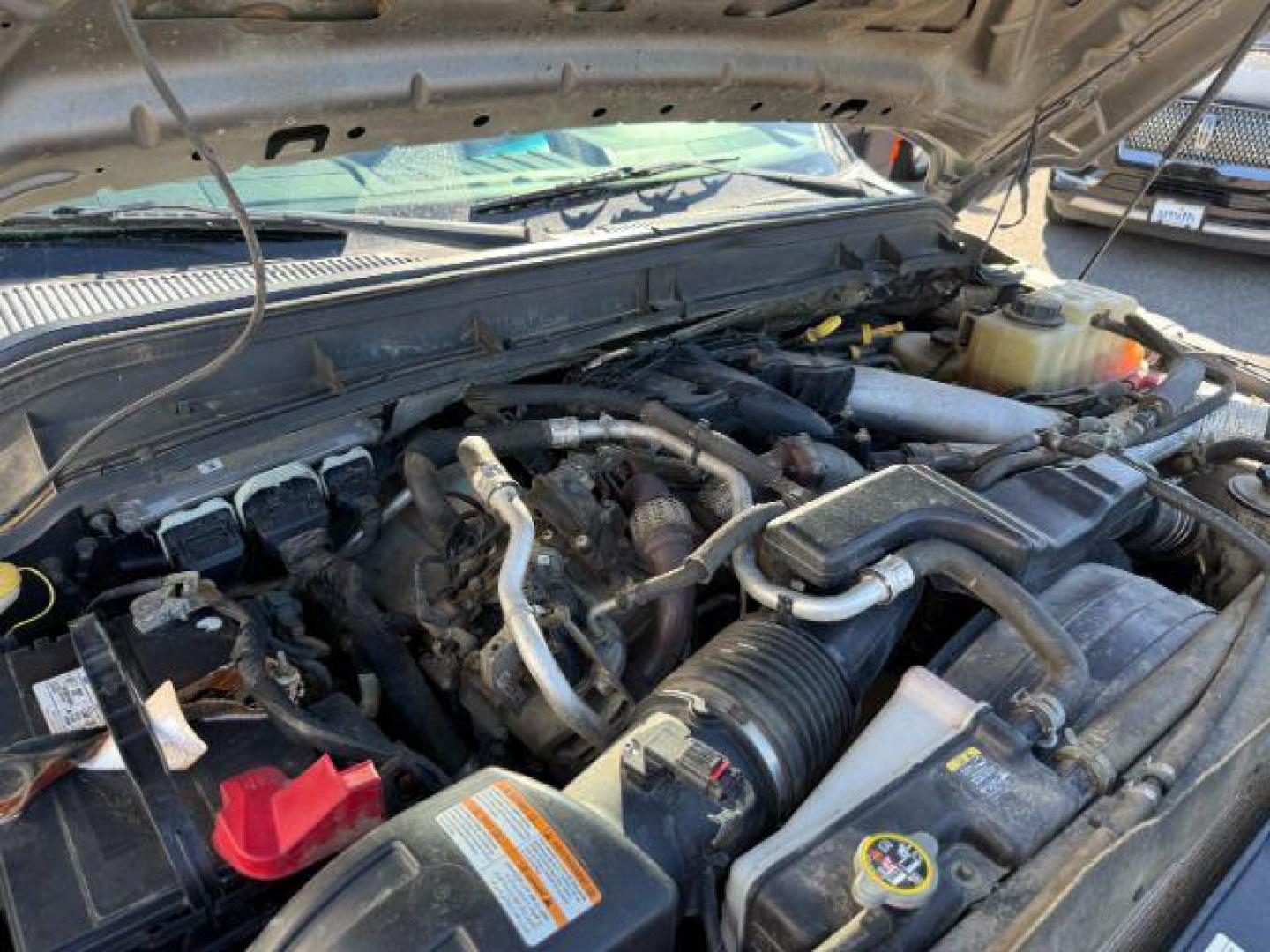 2012 GRAY /CLOTH Ford F-350 SD (1FT8W3BT1CE) with an 67L V8 OHV 16V DIESEL engine, Automatic transmission, located at 1175 N Woodruff Ave, Idaho Falls, ID, 83401, 43.506901, -111.999657 - At Timberline Auto, finding a great deal on your next vehicle is always easy! Our experienced sales staff's goal is to help find you the right vehicle at the right price! Our knowledgeable finance department has options for almost any credit score. We offer extended service contract options to prote - Photo#39