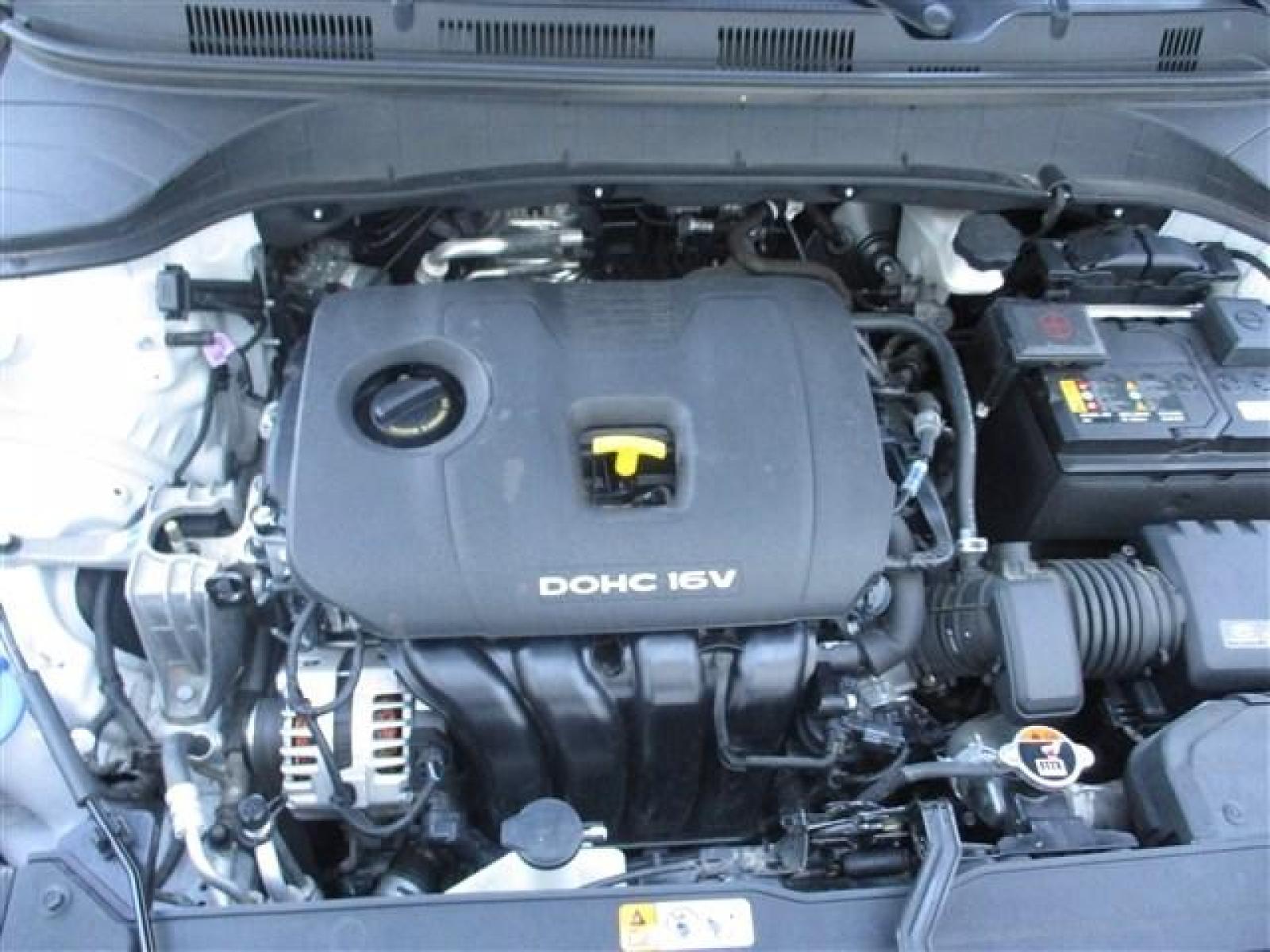 2020 WHITE /WHITE Hyundai Kona SEL AWD (KM8K2CAA7LU) with an 2.0L L4 DOHC 16V engine, 6-Speed Automatic transmission, located at 1235 N Woodruff Ave., Idaho Falls, 83401, (208) 523-1053, 43.507172, -112.000488 - Photo #38