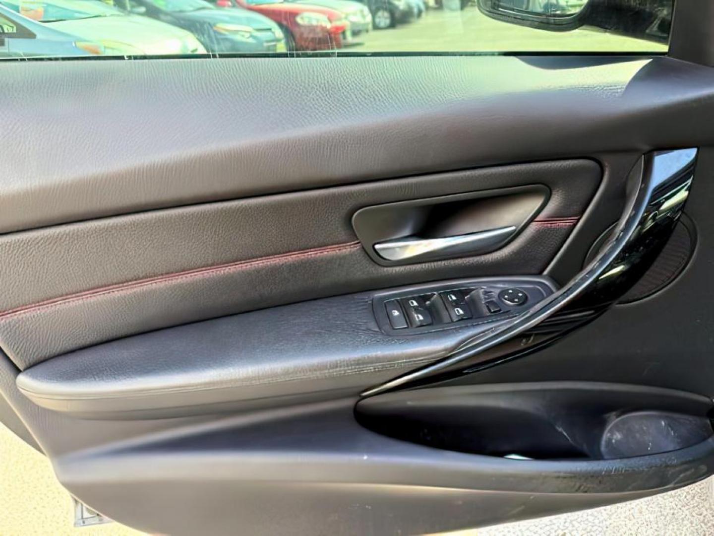 2014 GRAY /BLACK BMW 3 SERIES xDrive (WBA3C3C59EF) with an 2L I-4 gasoline direct injection engine, AUTOMATIC transmission, located at 1235 N Woodruff Ave., Idaho Falls, 83401, (208) 523-1053, 43.507172, -112.000488 - At Timberline Auto, finding a great deal on your next vehicle is always easy! Our experienced sales staff's goal is to help find you the right vehicle at the right price! Our knowledgeable finance department has options for almost any credit score. We offer extended service contract options to prote - Photo#15